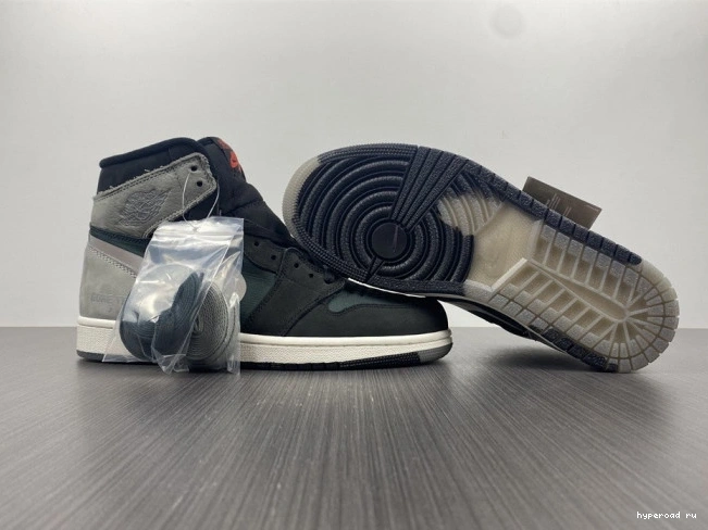 1 DB2889-001 Jordan Black Element Particle Retro Gore-Tex High Grey 0822